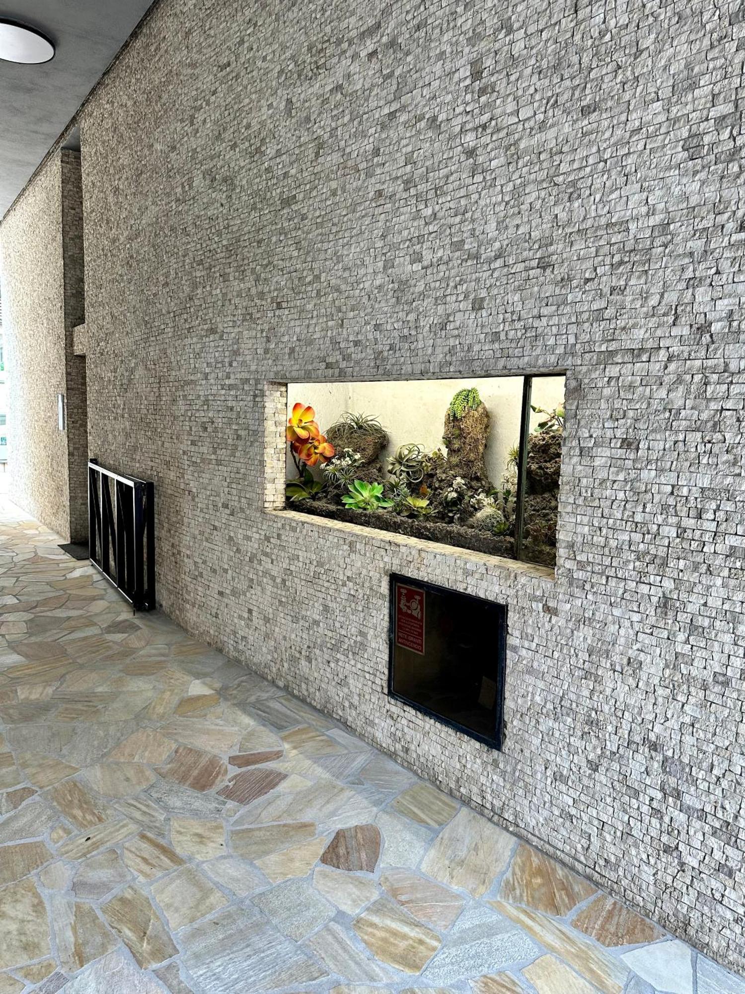 Appartamento Casa Broletto - Centro Citta Milano Esterno foto